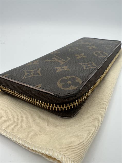 louis vuitton lompakko hinta